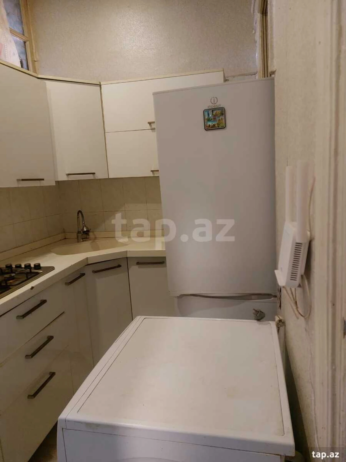 Kirayə verilir 2 otaqlı mənzil 60 m²