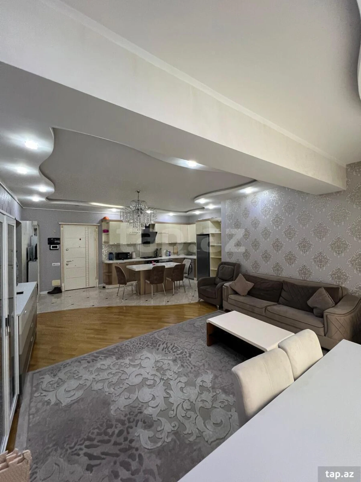 Satılır 3 otaqlı yeni tikili 96 m²