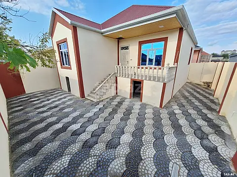 Satılır 4 otaqlı həyət evi — Sumqayıt, Saray 4 otaq