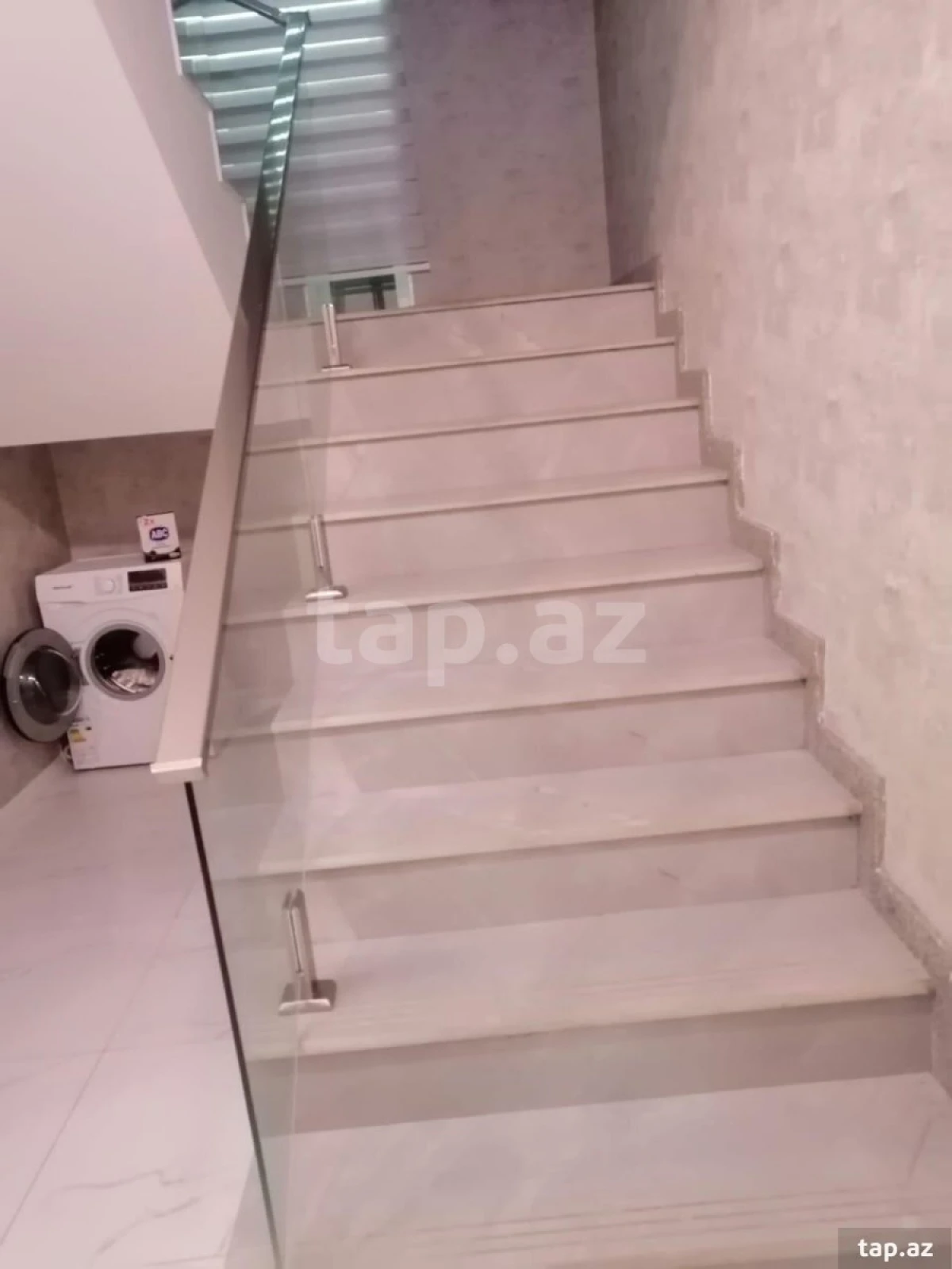 Satılır 5 otaqlı həyət evi