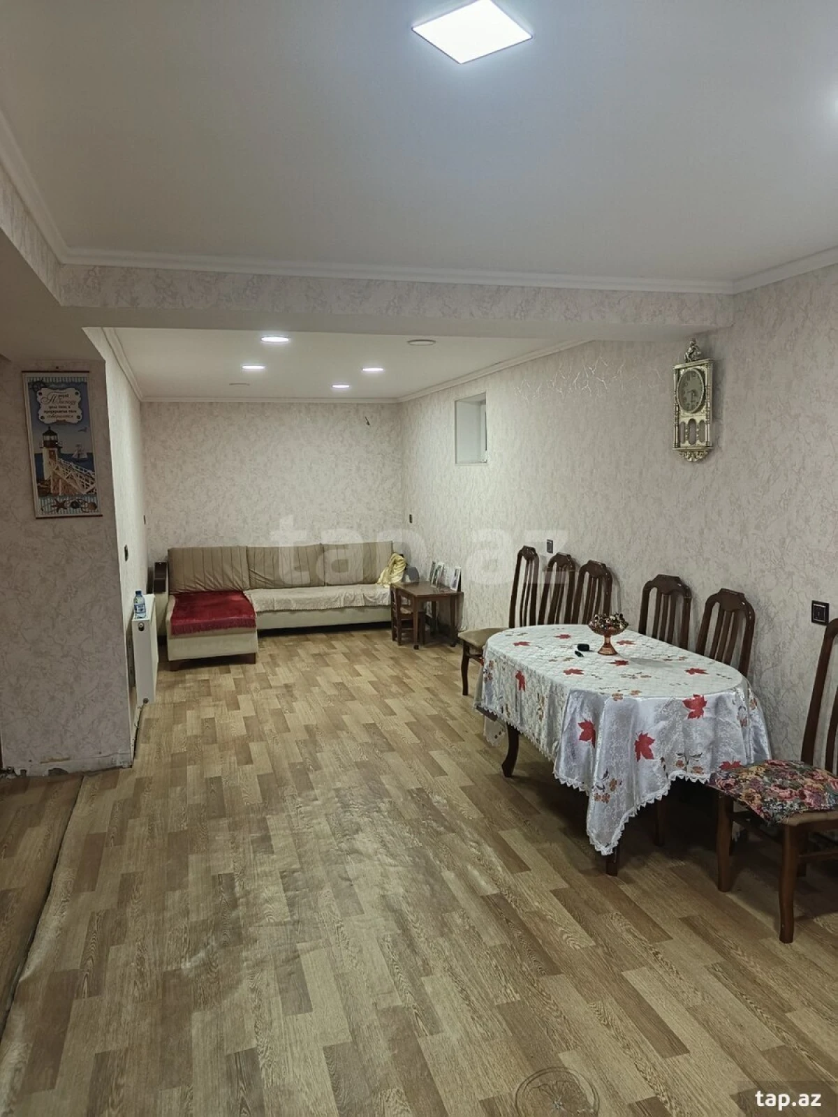 Satılır 6 otaqlı həyət evi