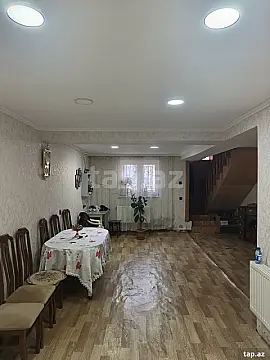 Satılır 6 otaqlı həyət evi