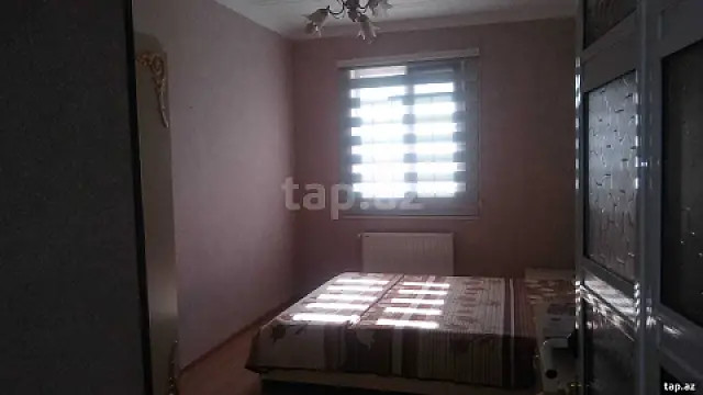 Kirayə verilir 4 otaqlı mənzil 140 m²