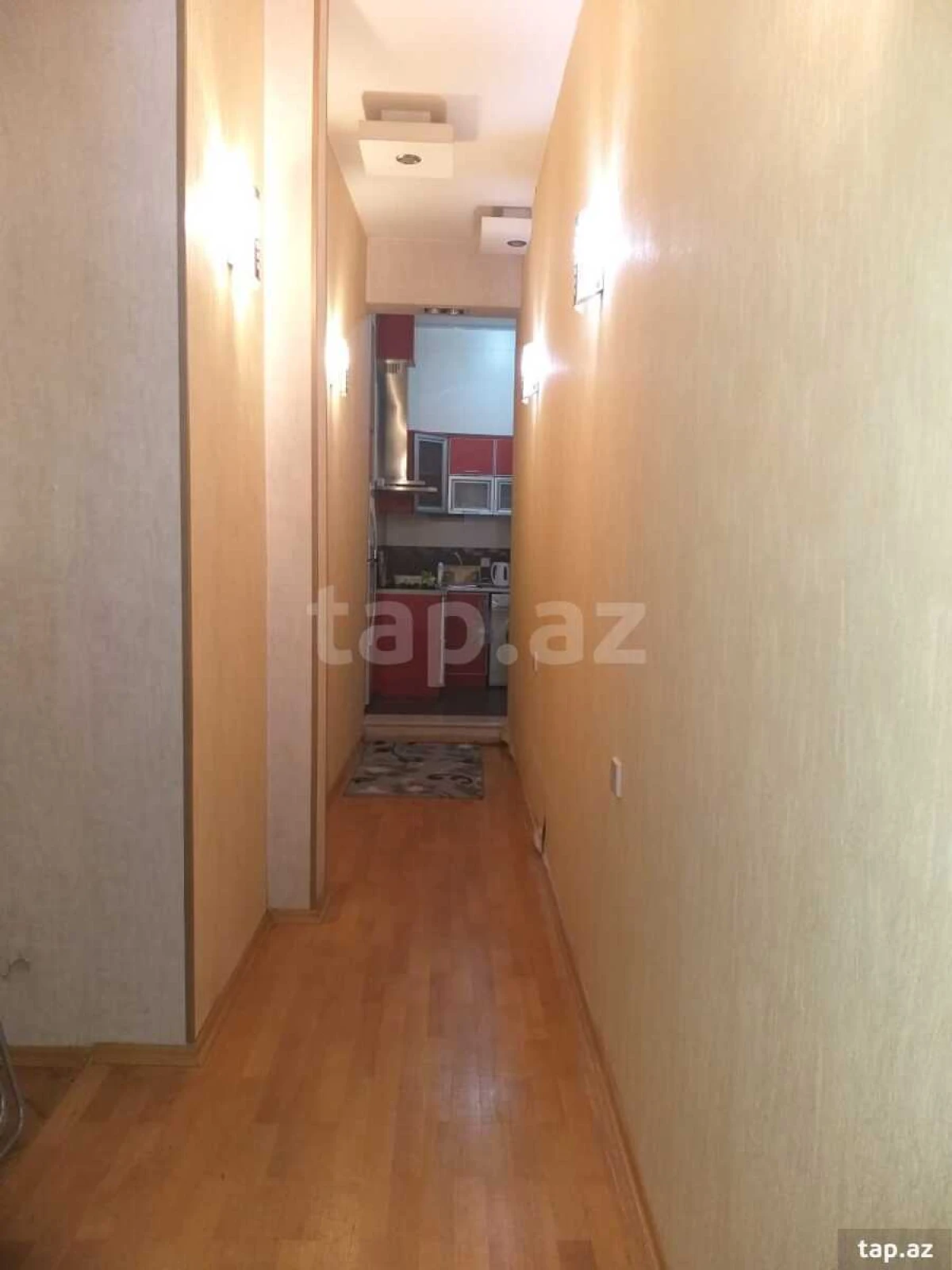 Kirayə verilir 4 otaqlı mənzil 140 m²