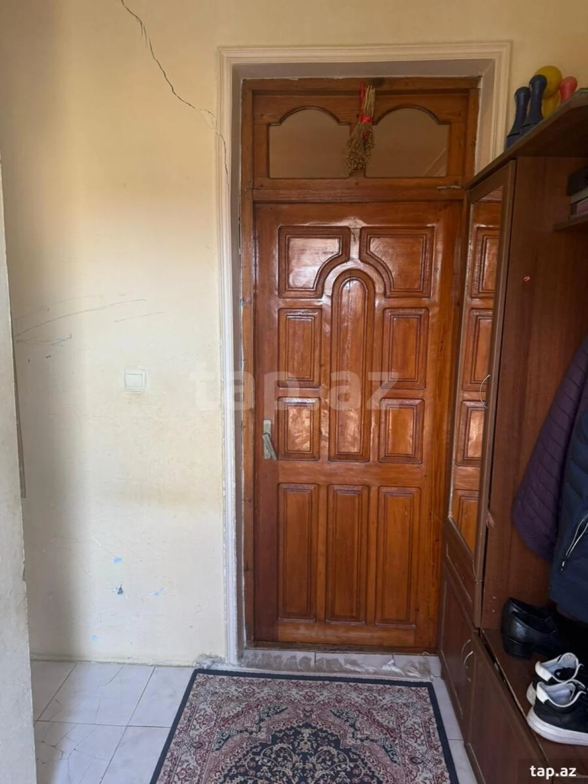 Satılır 4 otaqlı həyət evi