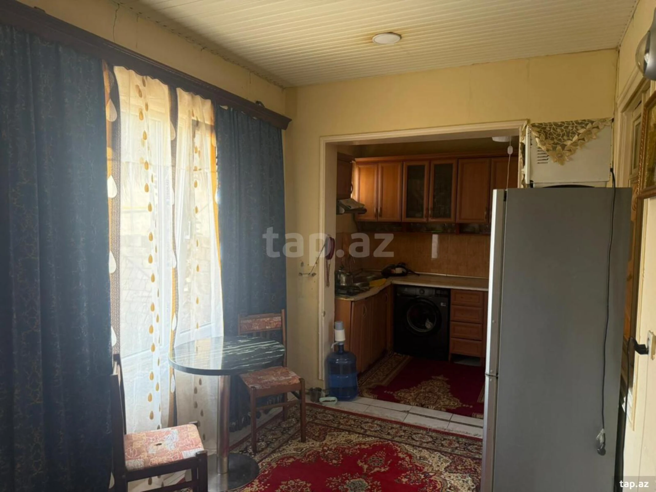 Satılır 4 otaqlı həyət evi