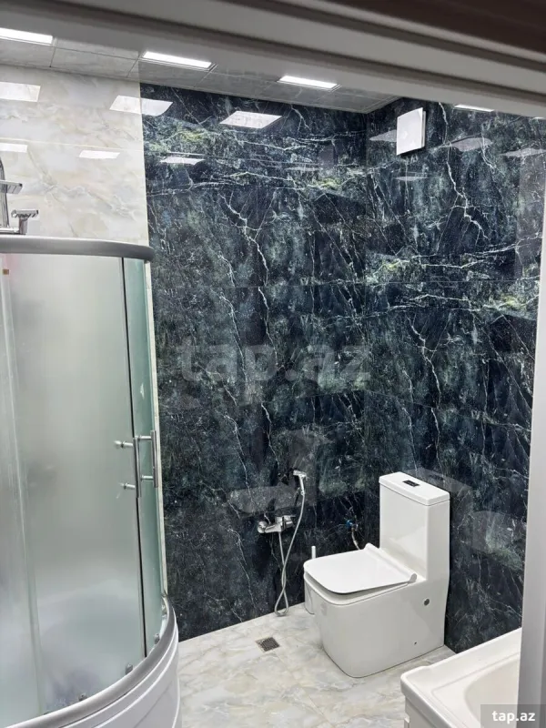 Kirayə verilir 2 otaqlı yeni tikili 65 m²