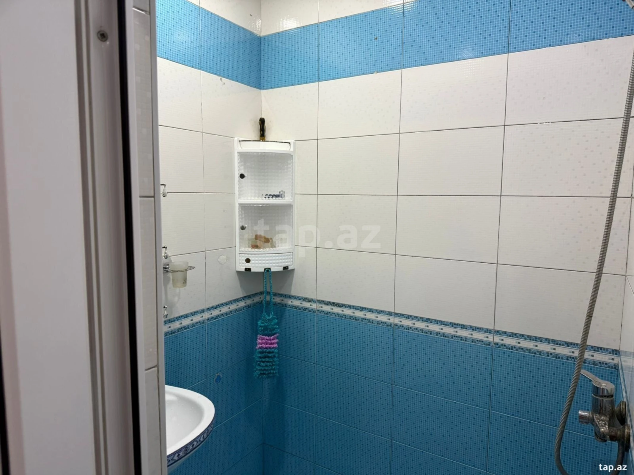 Kirayə verilir 2 otaqlı mənzil 58 m²