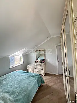 Satılır 5 otaqlı həyət evi