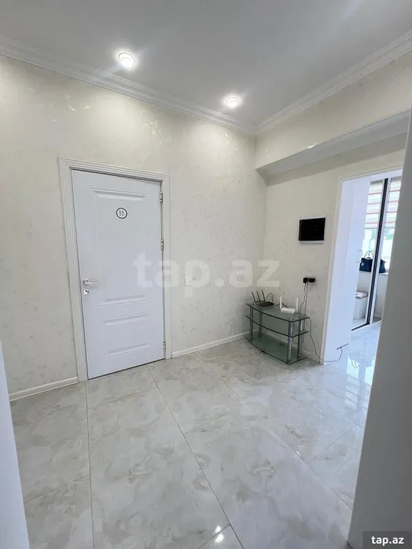 Satılır 5 otaqlı həyət evi