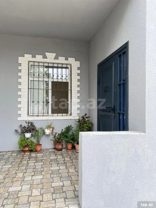Satılır 5 otaqlı həyət evi