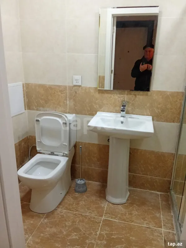 Kirayə verilir 2 otaqlı yeni tikili 91 m²