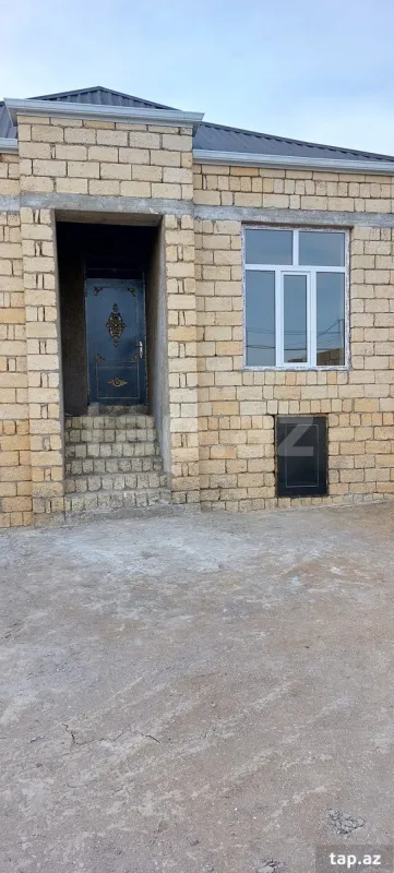 Satılır 3 otaqlı həyət evi