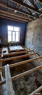 Satılır 3 otaqlı həyət evi