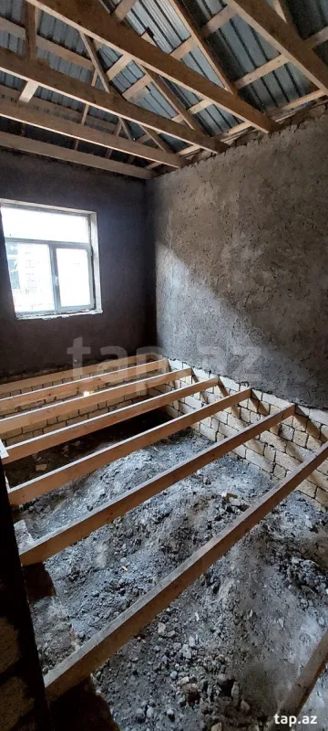 Satılır 3 otaqlı həyət evi