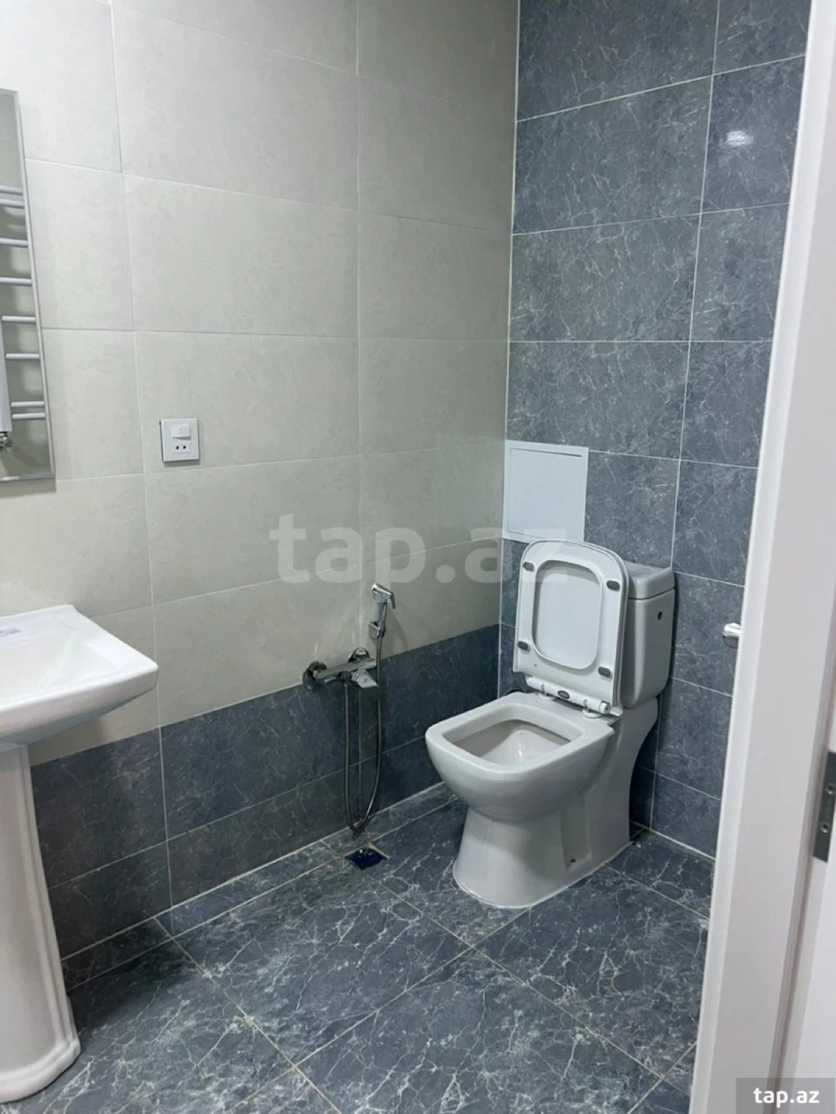 Kirayə verilir 2 otaqlı yeni tikili 52 m²