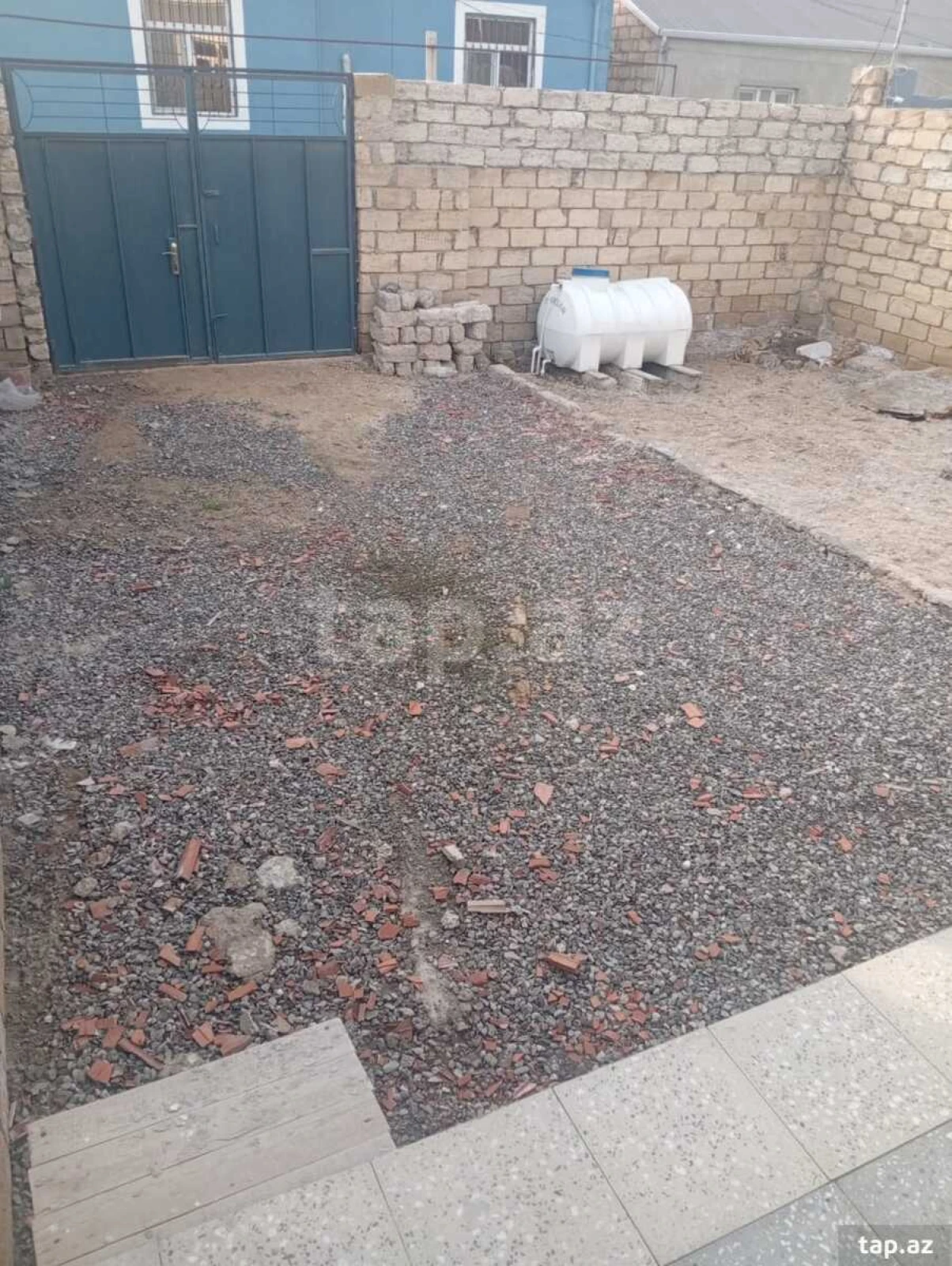 Satılır 3 otaqlı həyət evi