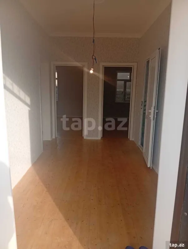 Satılır 3 otaqlı həyət evi