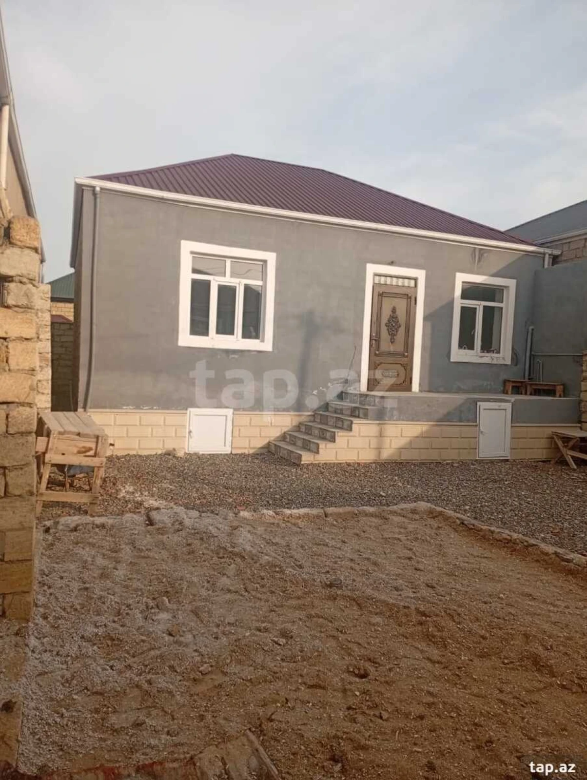 Satılır 3 otaqlı həyət evi