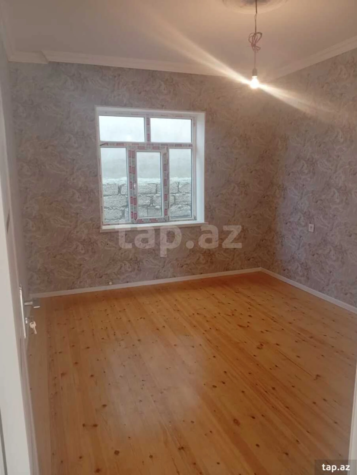 Satılır 3 otaqlı həyət evi