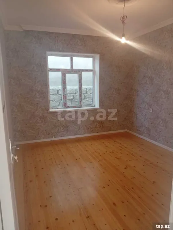 Satılır 3 otaqlı həyət evi