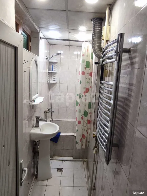 Kirayə verilir 2 otaqlı mənzil 50 m²