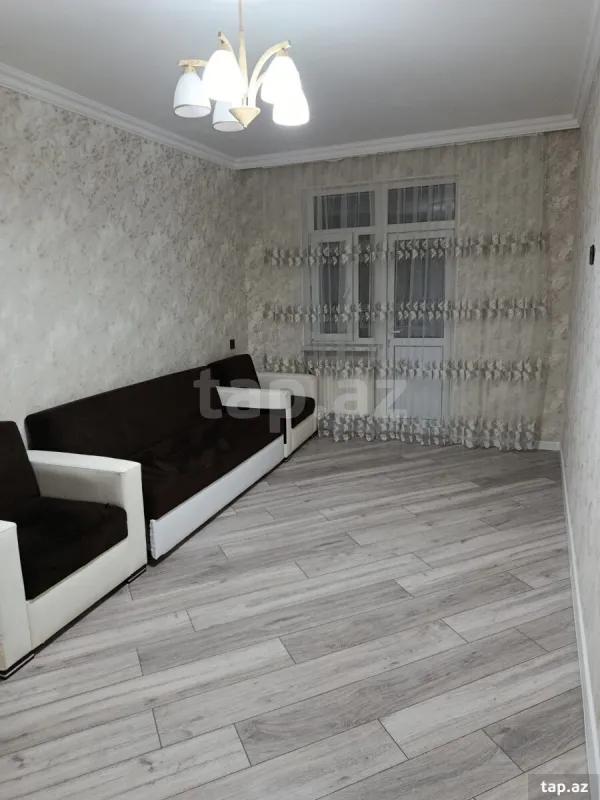 Kirayə verilir 2 otaqlı mənzil 72 m²
