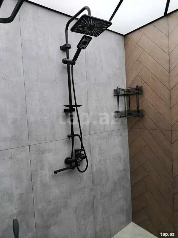 Kirayə verilir 2 otaqlı mənzil 72 m²