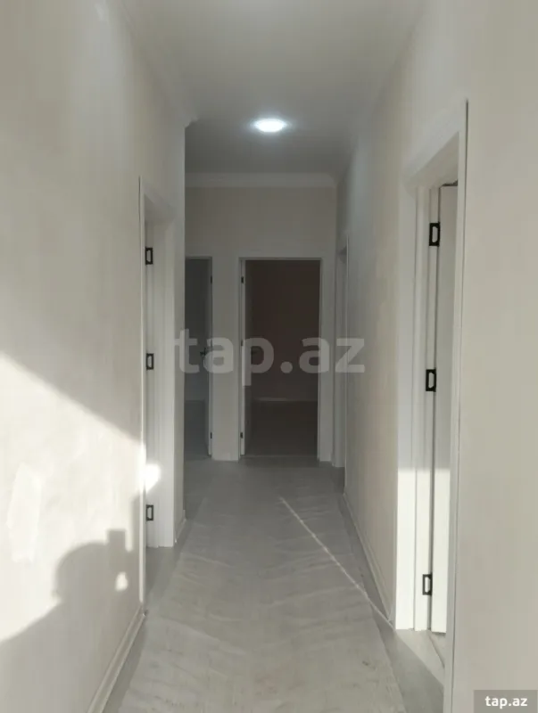 Satılır 3 otaqlı həyət evi