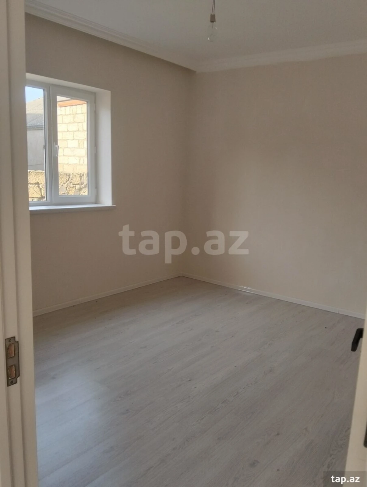 Satılır 3 otaqlı həyət evi