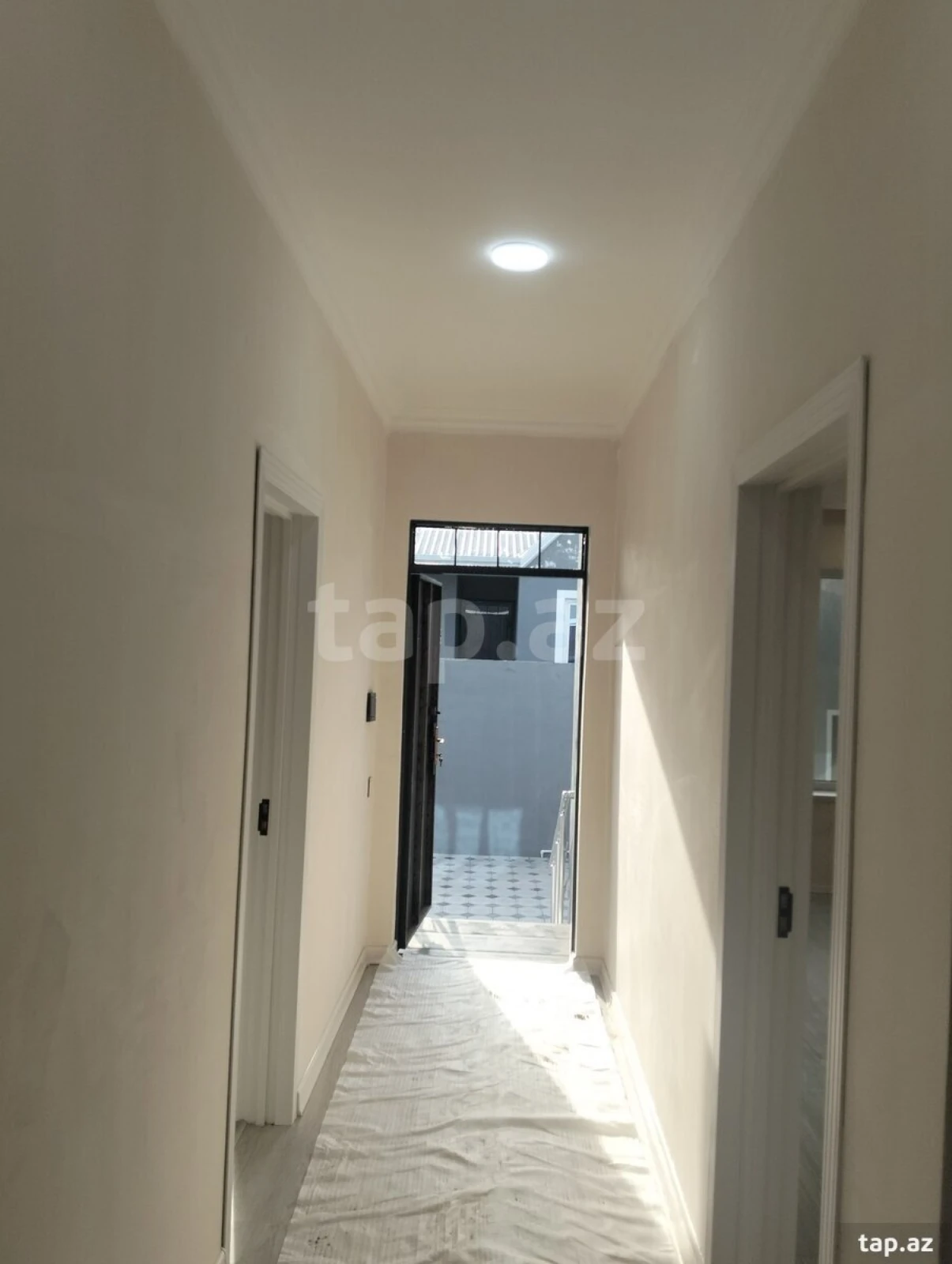 Satılır 3 otaqlı həyət evi