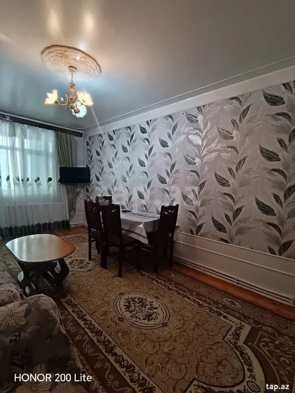 Kirayə verilir 2 otaqlı yeni tikili 50 m²