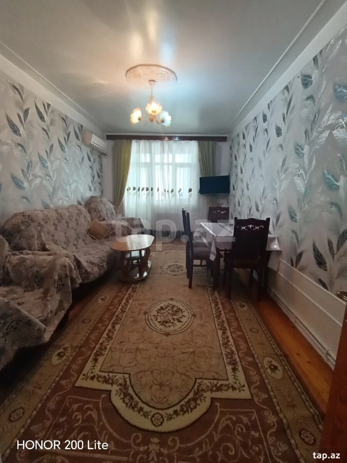 Kirayə verilir 2 otaqlı yeni tikili 50 m²