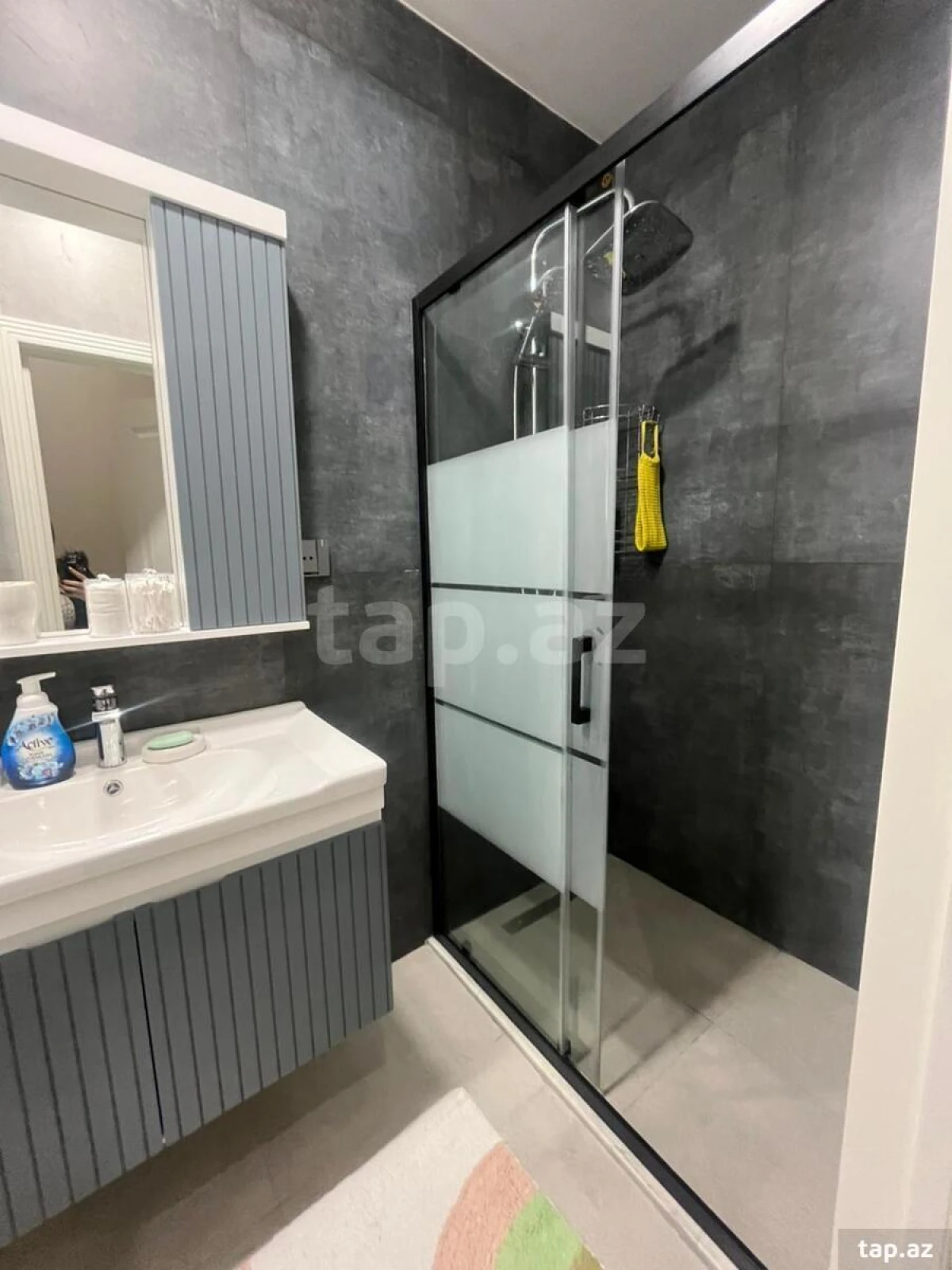 Kirayə verilir 2 otaqlı yeni tikili 55 m²