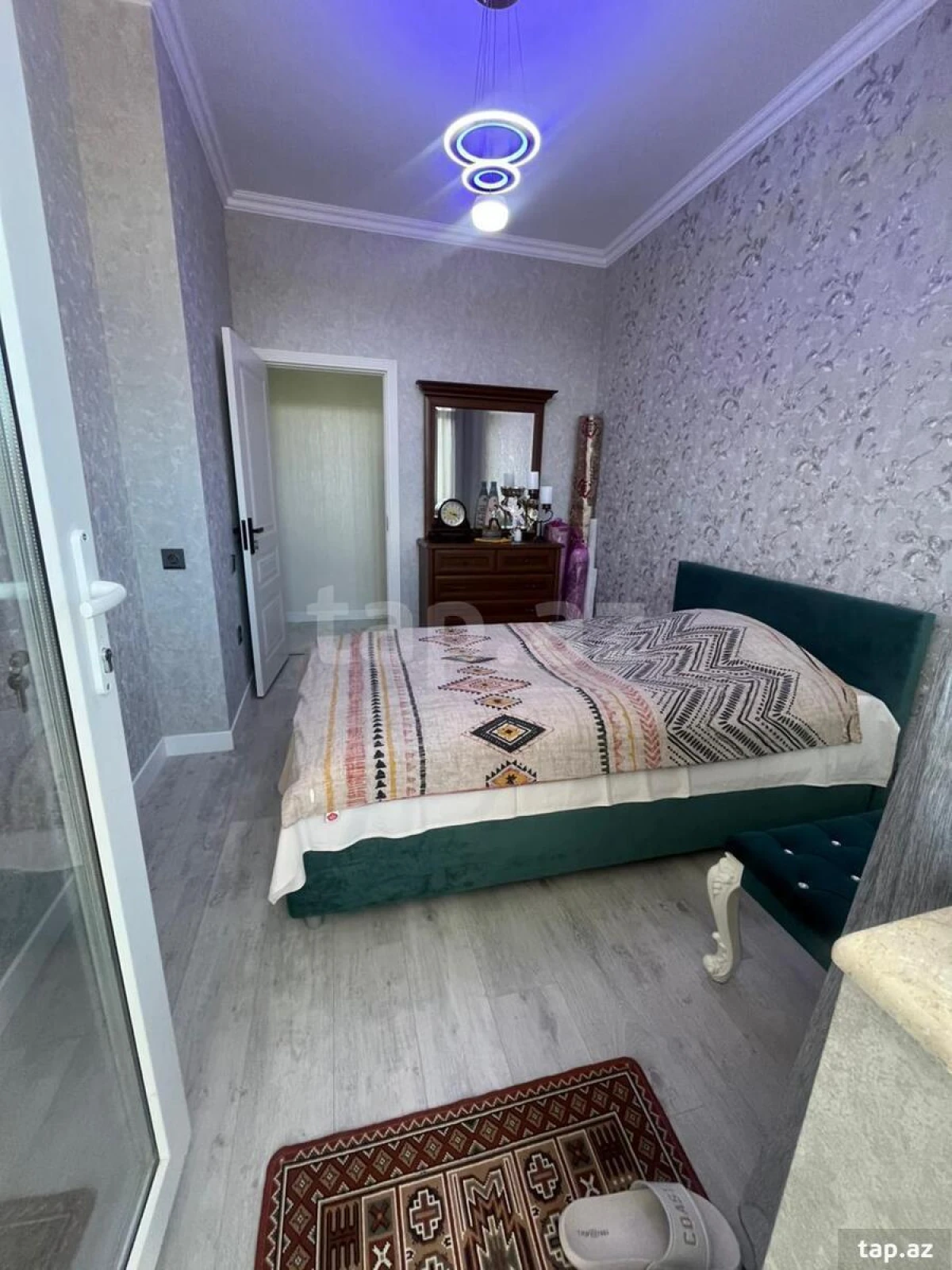 Kirayə verilir 2 otaqlı yeni tikili 55 m²