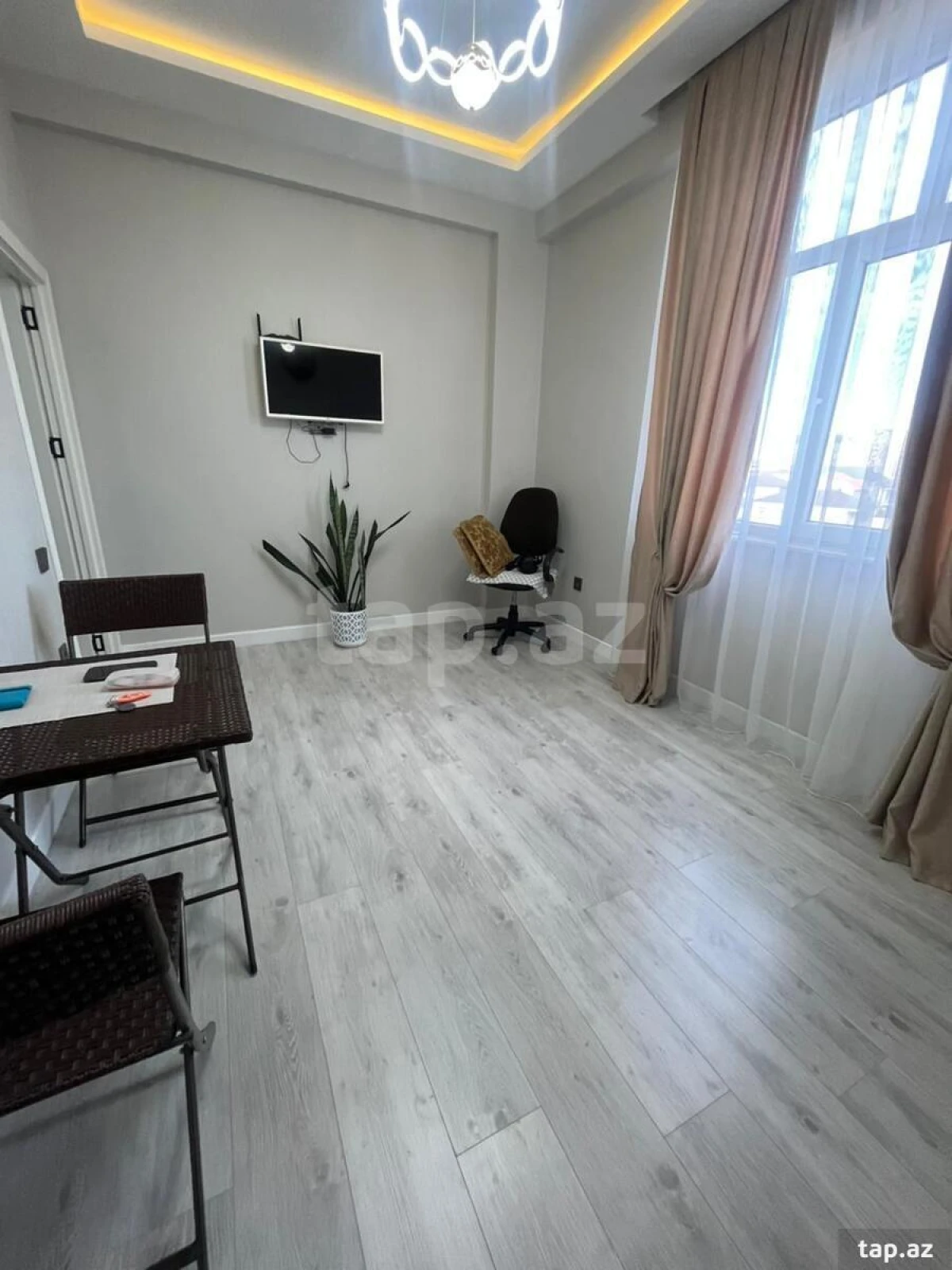 Kirayə verilir 2 otaqlı yeni tikili 55 m²