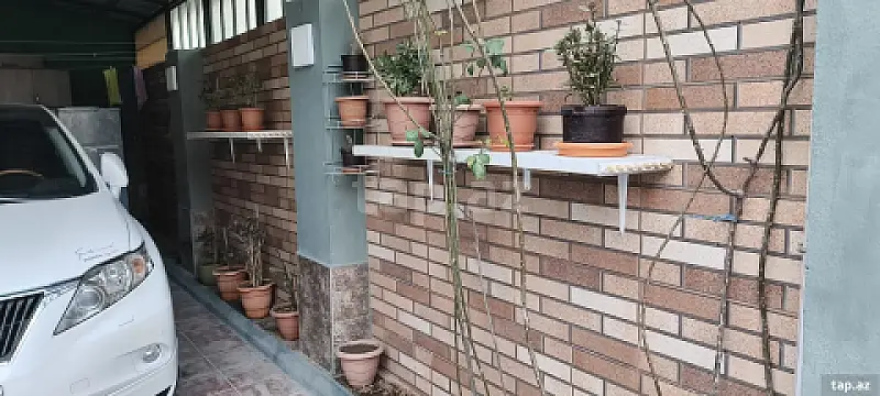 Satılır 3 otaqlı həyət evi