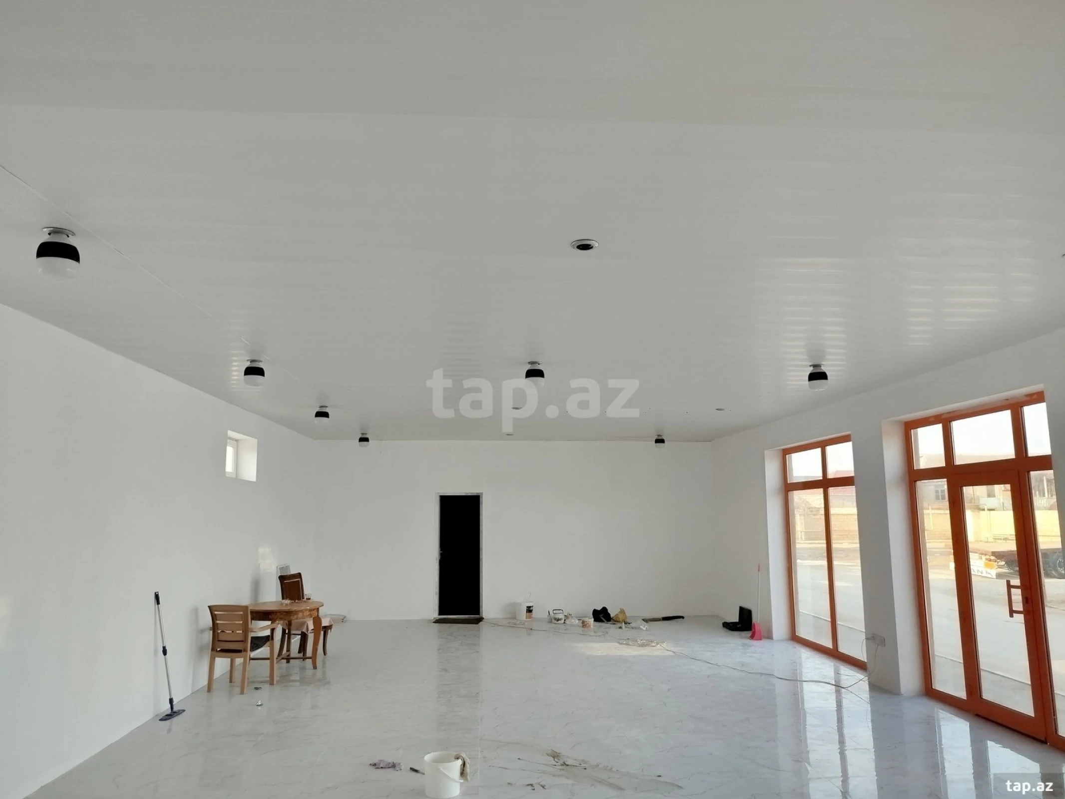 Kirayə verilir ofis