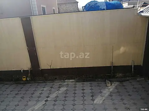 Satılır 4 otaqlı həyət evi