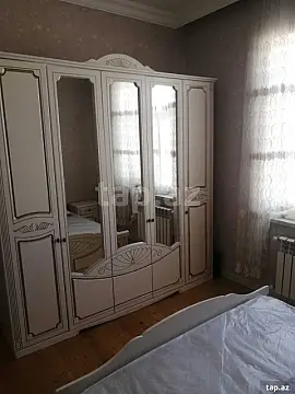 Satılır 4 otaqlı həyət evi