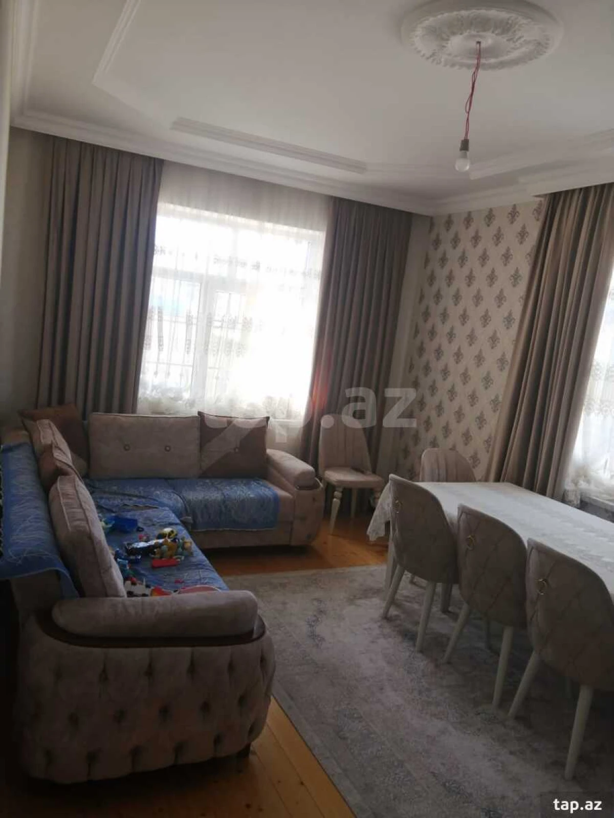 Satılır 4 otaqlı həyət evi