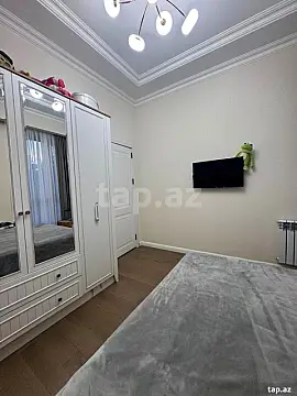 Satılır 2 otaqlı yeni tikili 60 m²