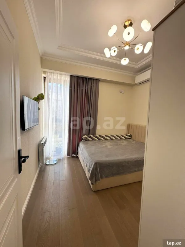 Satılır 2 otaqlı yeni tikili 60 m²