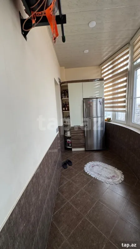 Satılır 3 otaqlı yeni tikili 108 m²