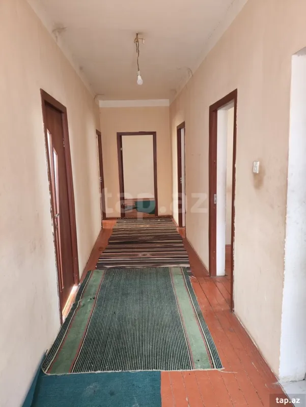 Kirayə verilir 4 otaqlı həyət evi