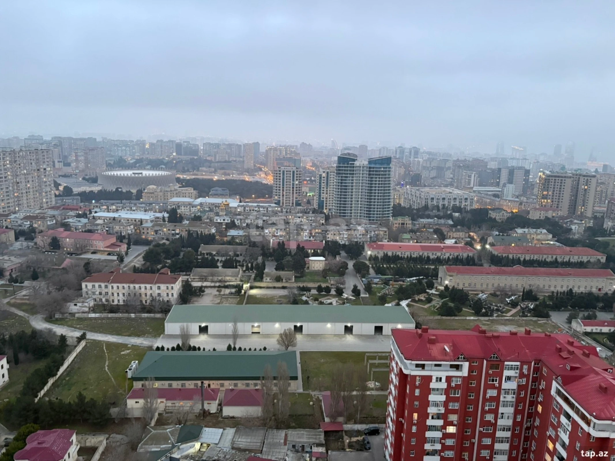 Satılır 3 otaqlı yeni tikili 120 m²