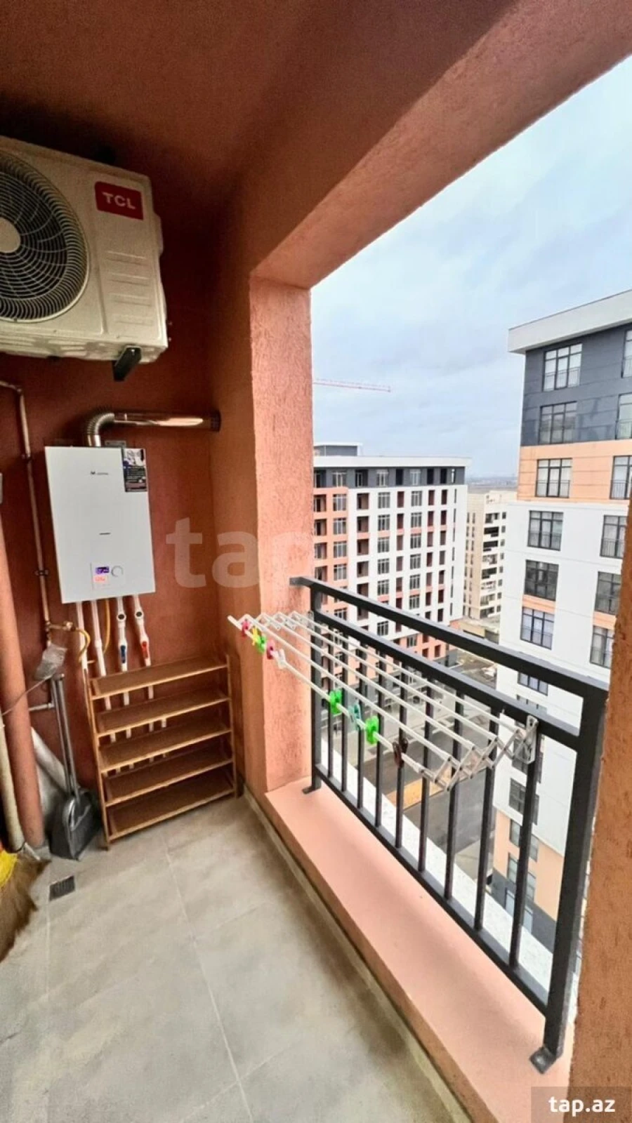 Kirayə verilir 3 otaqlı yeni tikili 100 m²