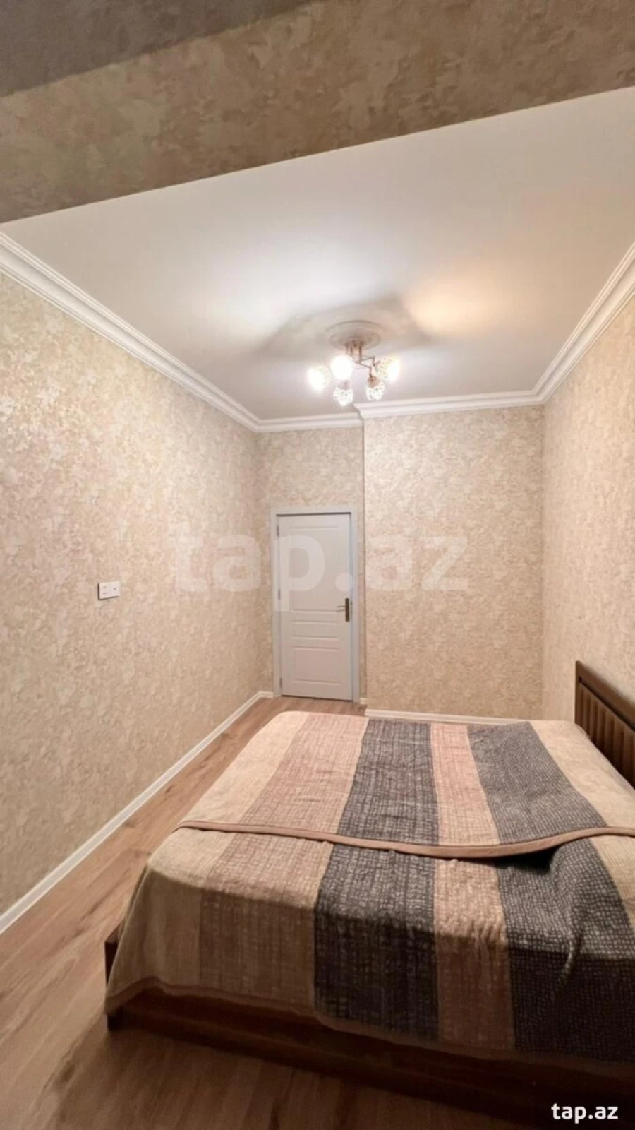 Kirayə verilir 3 otaqlı yeni tikili 100 m²