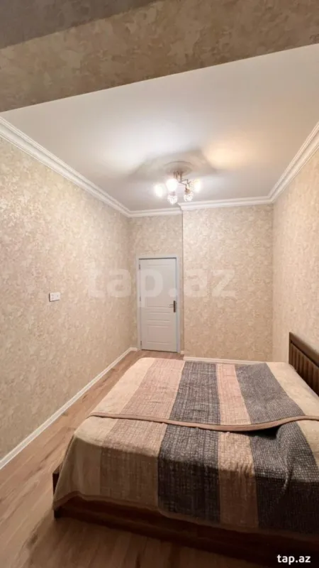 Kirayə verilir 3 otaqlı yeni tikili 100 m²