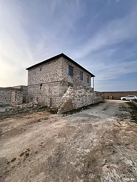 Satılır 8 otaqlı həyət evi — Bakı, Binə 8 otaq